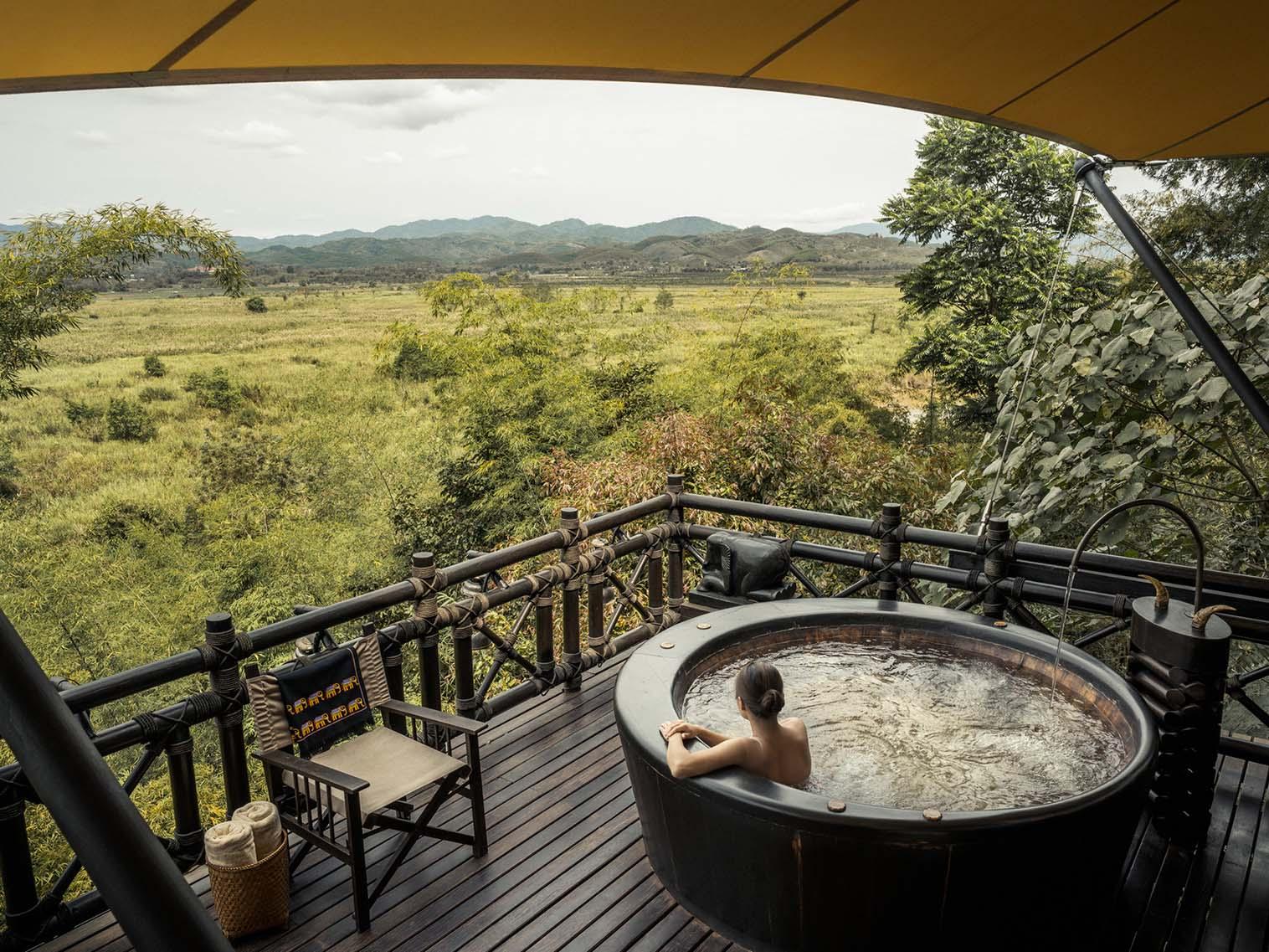 1755844346286403.jpg 30.-Bamboo-Forest-Big-Tub-Four-Seasons-.jpg